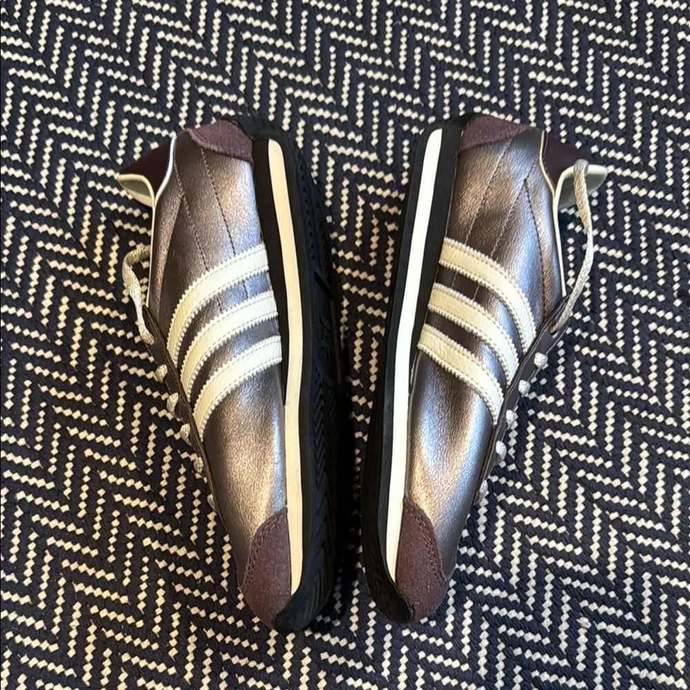 Adidas Reflective Purple Sneakers with Signature Stripes - Picture 3 of 7